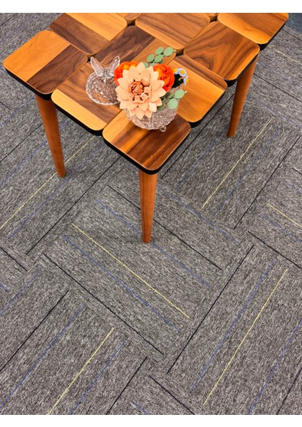 Karo Halı- River Line J17 ( 1 Karo: 50 x 50 cm | 1 Paket: 8 m² )