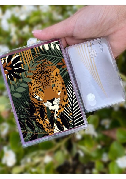 Aslan Desenli Universal Şeffaf Pasaport Kılıfı Model Tüm Ülke Pasaportlarına Uygun