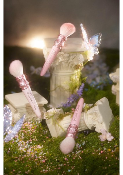 Midsummer Fairytales Lüks Yüz ve Allık Fırçası fiyatları