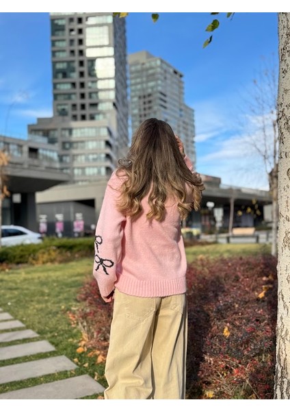 Fiyonk Desenli Kazak indirimleri