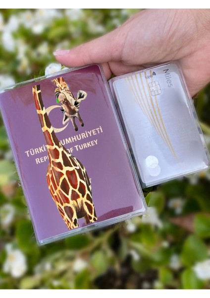 Zürafa Desenli Universal Şeffaf Pasaport Kılıfı Model Tüm Ülke Pasaportlarına Uygun