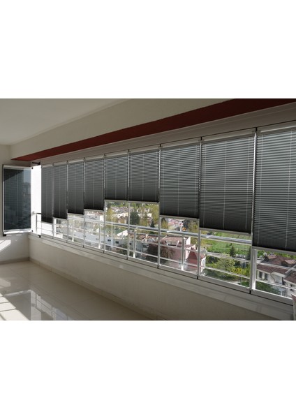 Plise Perde-Cam Balkon Perdesi-Pimapen Perdesi-Vidalı Sistem