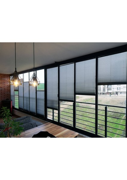 Plise Perde-Cam Balkon Perdesi-Pimapen Perdesi-Vidalı Sistem