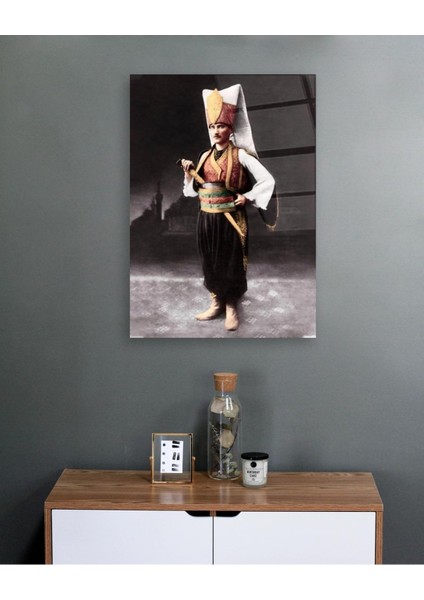 Atatürk Yeniçeri Kıyafetiyle Cam Tablo indirimleri