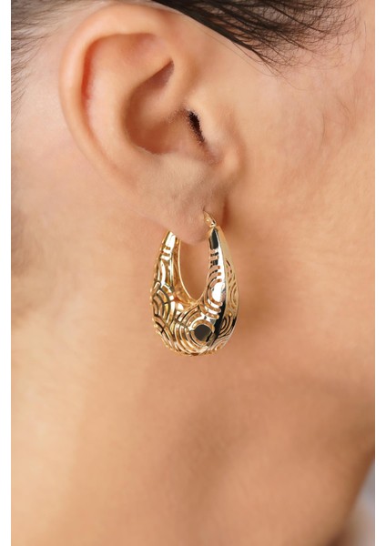 14 Ayar Altın Işlemeli Oval Tasarım Küpe fiyatları