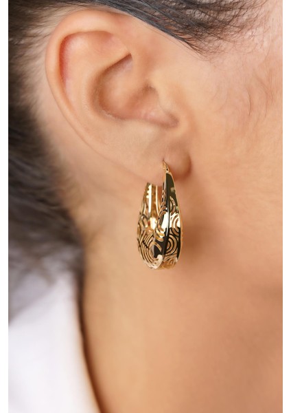 14 Ayar Altın Işlemeli Oval Tasarım Küpe modelleri