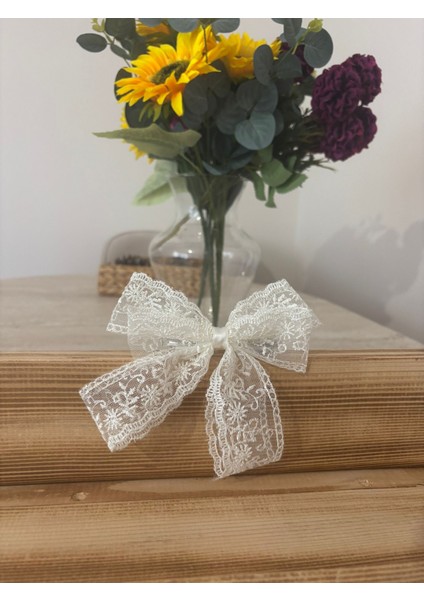 Vintage Dokulu Dantel Fiyonk Saç Tokası fiyatları