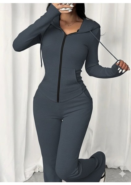 Kadın Uzun Kollu Kapşonlu Bağcıklı Önü Fermuarlı Viskon Iki Iplik Bluz ve Pantolon Ikili Takım