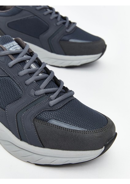 Yeni Sezon Bağcıklı Kadın Spor Ayakkabı modelleri