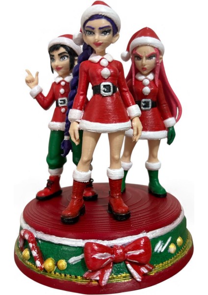 Noel Premium 3’lü Set – Zoey • Mira • Rumi Tarzı | El Boyama | Demon Hunters Esintili + Stand Hediye