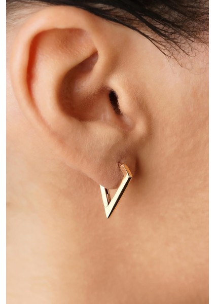 14 Ayar Altın Üçgen Tasarım Küpe fırsatları