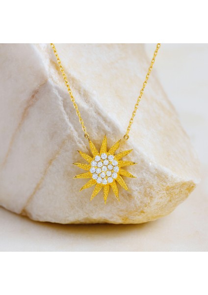 14 Ayar Altın Güneş Patlaması Kolye fiyatları