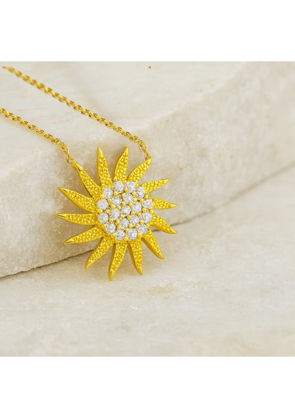 14 Ayar Altın Güneş Patlaması Kolye modelleri