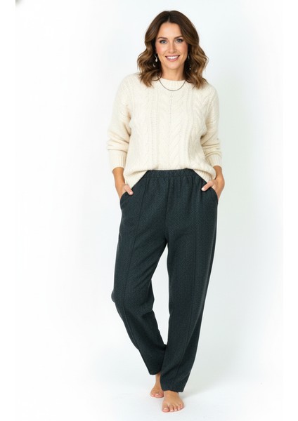 Kadın Pantolon Kalın Kışlık Cepli Şardonlu Pamuk Dokulu Beli Lastikli Kırçıl Desenli indirimleri