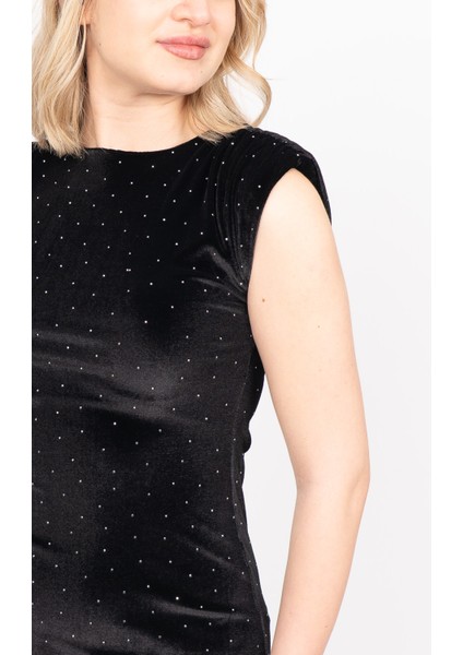 Velvet Crystal Glow Dress – Kadife Taş Detaylı Luxe Gece Elbisesi 50350 fiyatları