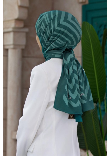Lüks Medine Ipeği Zigzag Desenli Petrol Yeşili Renkli 75X195 Kırışmaz Şal Moss Krep Dikiş Tipi Italyan Dikişli