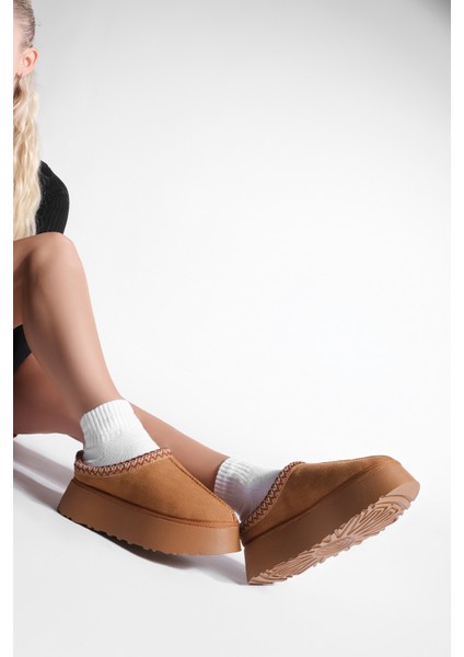 Kadın İçi Kürklü Kalın Taban Önü Kapalı Günlük Kışlık Terlik Furenta Taba Süet