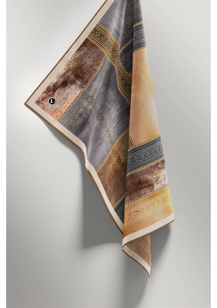 Twill Dokulu ve Geometrik Desenli Gri Renkli 90X90 Eşarp (Ipek Içermez) Dikim Şekli : El Dikişi indirimleri