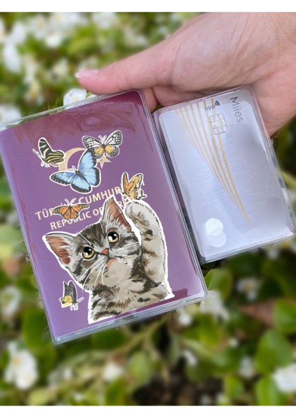 Kedi Oyunu Desenli Universal Şeffaf Pasaport Kılıfı Model Tüm Ülke Pasaportlarına Uygun
