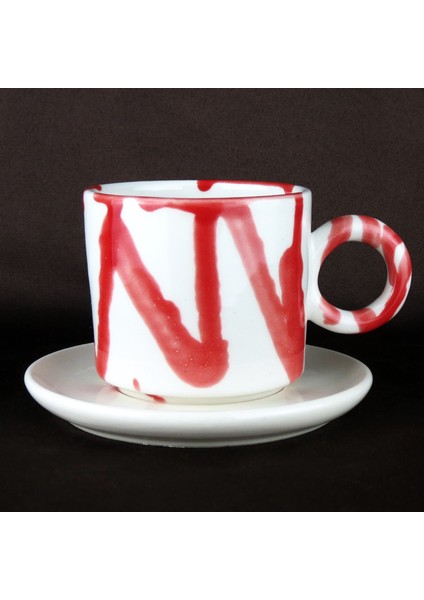 El Yapımı Seramik Fincan & Tabak – Kırmızı Desenli, El Boyaması, 200ML