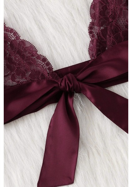 Kadın Bordo Dantelli & Kurdelalı Sütyen Külot Takımı fırsatları