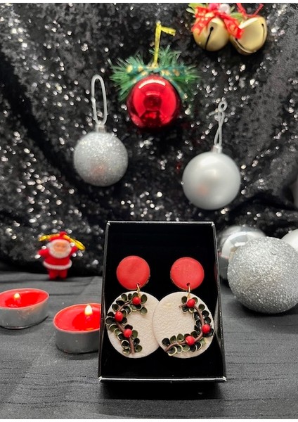 Kış Dalları Koleksiyonu El Yapımı Polimer Kil Küpe | Kırmızı & Yeşil Yılbaşı Tasarımı fiyatları