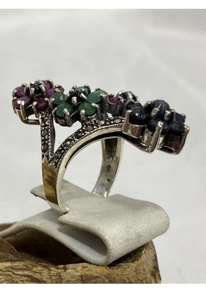 Zümürt Taşlı Gümüş Kadın Yüzük fiyatları