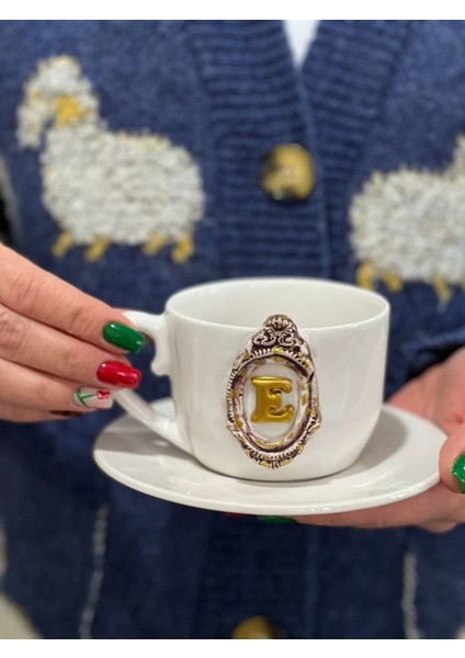 280ML Kişiye Özel Çerçeve Harfli Büyük Çay Kahve Kupası Altlığı ile modelleri