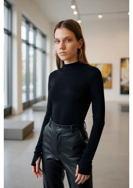 Kadın Siyah Parmak Detaylı Esnek Uzun Kollu Body fiyatları