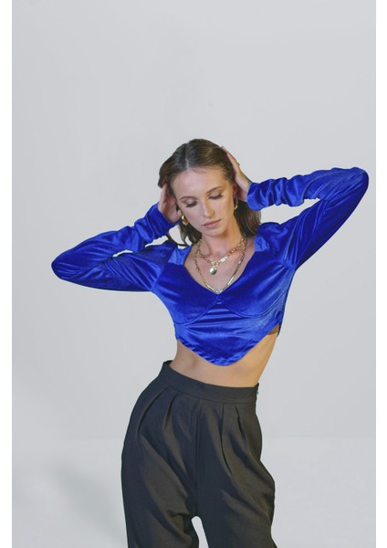 Vatkalı V Yaka Kadife Bluz