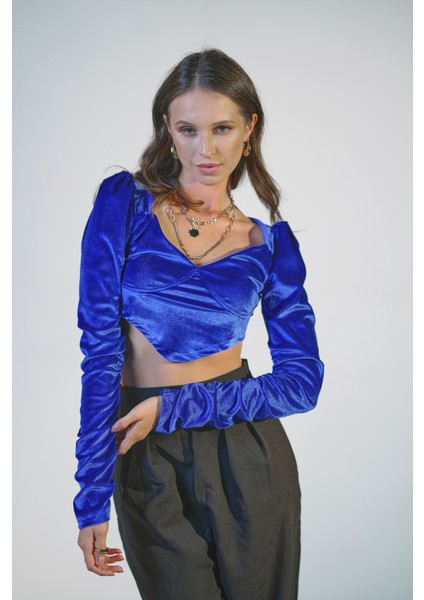 Vatkalı V Yaka Kadife Bluz fiyatları