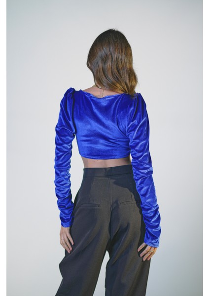 Vatkalı V Yaka Kadife Bluz fırsatları