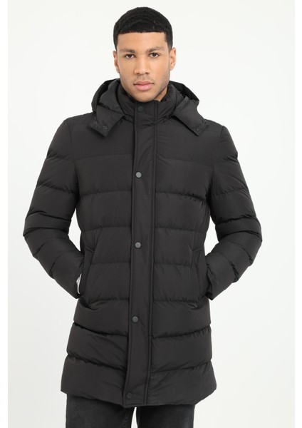 Siyah Slim Fit Şişme Kapüşonlu Erkek Mont modelleri