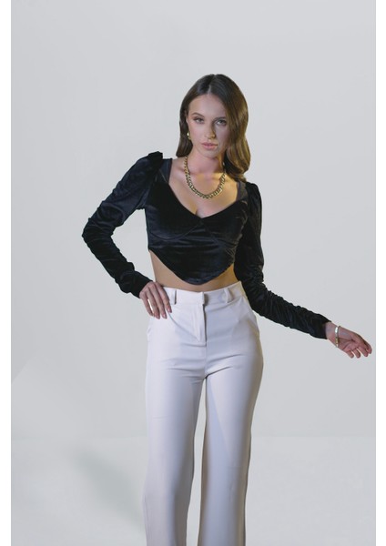 Vatkalı V Yaka Kadife Bluz