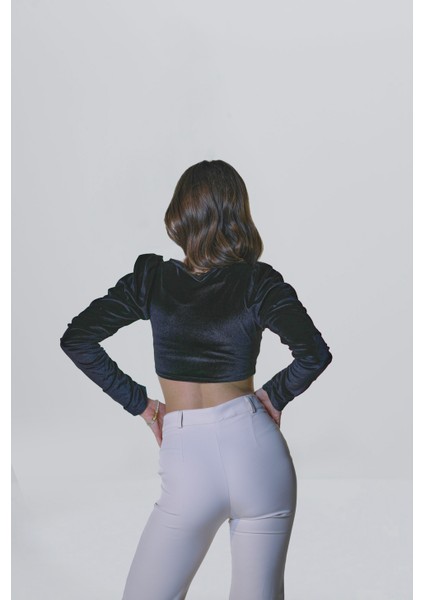 Vatkalı V Yaka Kadife Bluz fiyatları