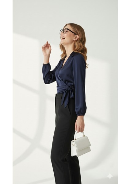 Saten Kruvaze Yaka Yandan Bağlamalı Gömlek Bluz