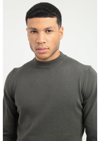 Haki Yarım Balıkçı Düz Erkek Regular Fit Triko