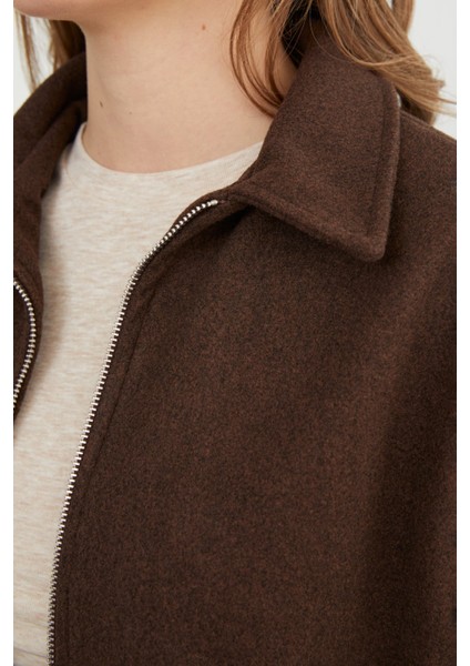 Fermuarlı Cepli Polo Yaka Kaşe Bomber Mont