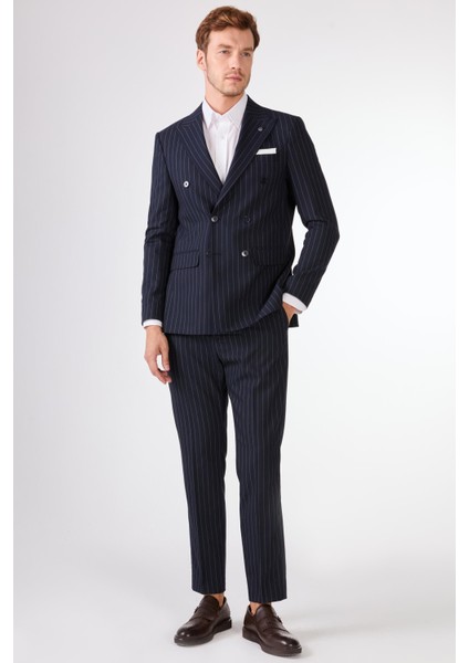 Lacivert Çizgili Kruvaze Slim Fit Takım Elbise fiyatları