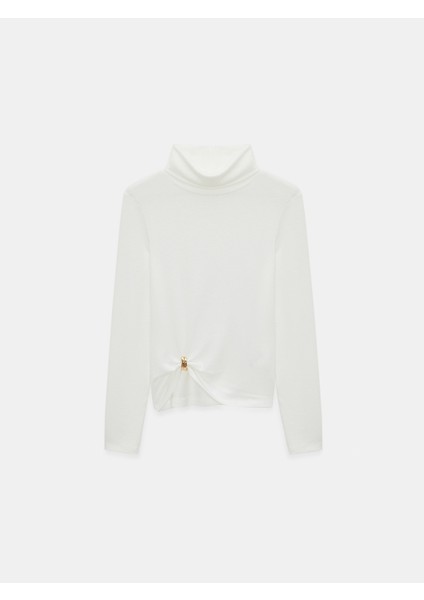 32202 Aksesuar Detaylı Balıkcı Yaka Top-Ekru
