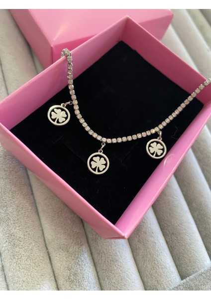 Yonca Detaylı Taşlı Kolye fiyatları