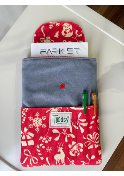 Yılbaşı Desenli Kitap Kılıfı Şık ve Koruyucu Cepli Kitap Kılıfı Çok Amaçlı Çanta 19X25 cm fırsatları