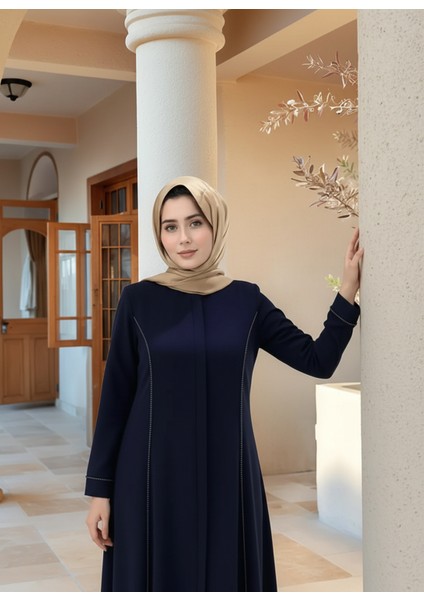 Tesettür Özel Kesim Yanları Taş Detaylı Şık ve Rahat Kadın Ferace Günlük Kullanıma Uygun Zarif Tesettür Elbise Modeli fırsatları