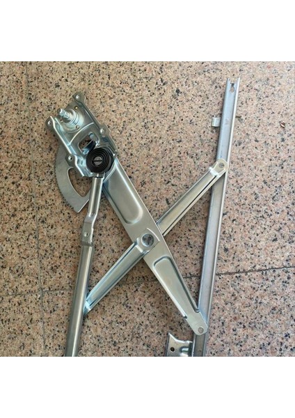 Pencere Regülatörü 69820-26080 Toyota Hıace Bağlantı Kurulu Ön Kapak Pencere Regülatör Manuel Türü 2005-2018 (Yurt Dışından) fiyatları