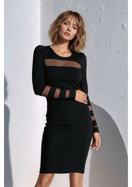 Kadın Kolları ve Yakası Tasarım Tül Detaylı Uzun Kol Kışlık Şık Elbise