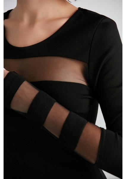 Kadın Kolları ve Yakası Tasarım Tül Detaylı Uzun Kol Kışlık Şık Elbise fiyatları