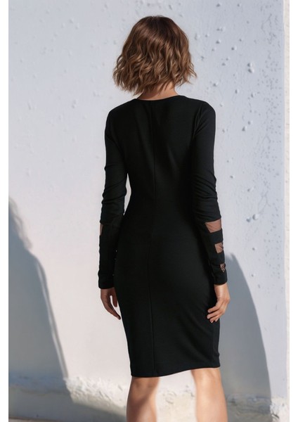 Kadın Kolları ve Yakası Tasarım Tül Detaylı Uzun Kol Kışlık Şık Elbise indirimleri