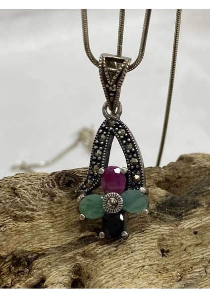 Gümüş Yeşil Taşlı Kadın Kolyesi