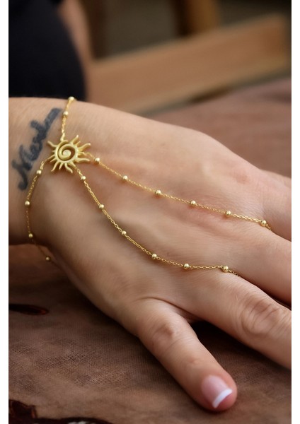 Güneş Formlu Noktalı Kadın Gümüş Şahmeran modelleri