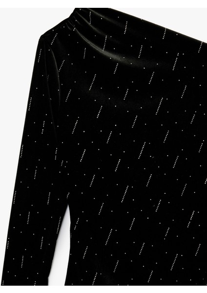 Slim Fit Uzun Kollu Taşlı Tek Omuz Mini Kadife Elbise modelleri